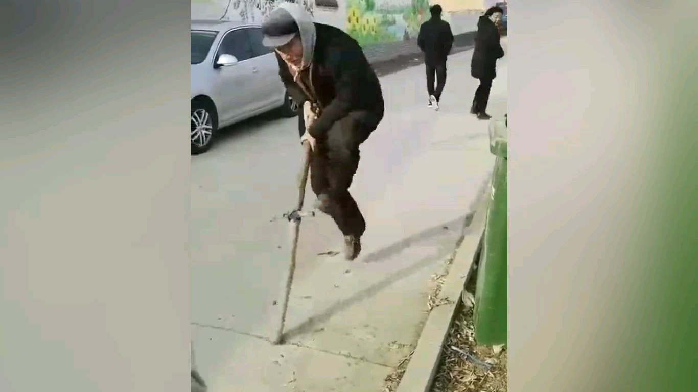 大爷一看就是高手!